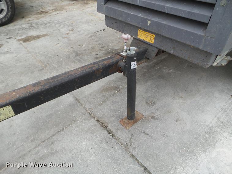 image for item EW9787 2007 Atlas Copco XAS185JD7 air compressor