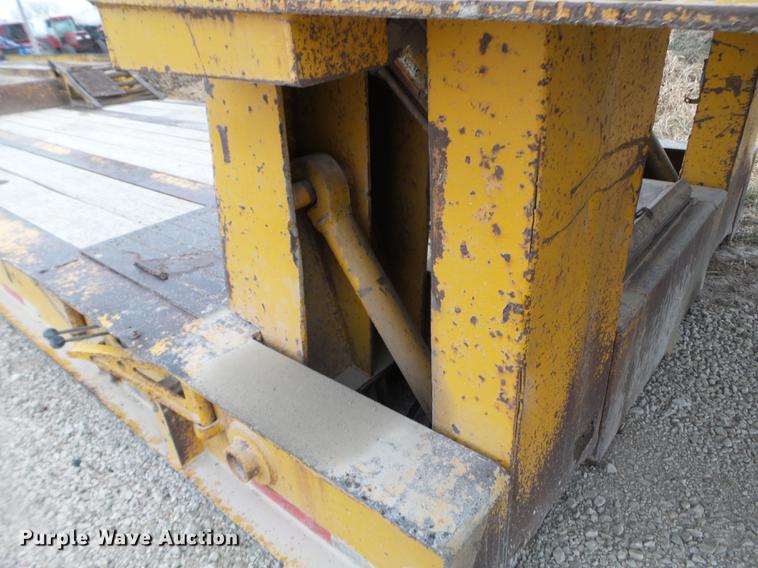 image for item EW9790 1970 Load Craft LDD3-40SFG lowboy equipment trailer