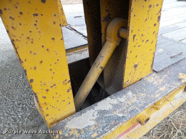 image for item EW9790 1970 Load Craft LDD3-40SFG lowboy equipment trailer