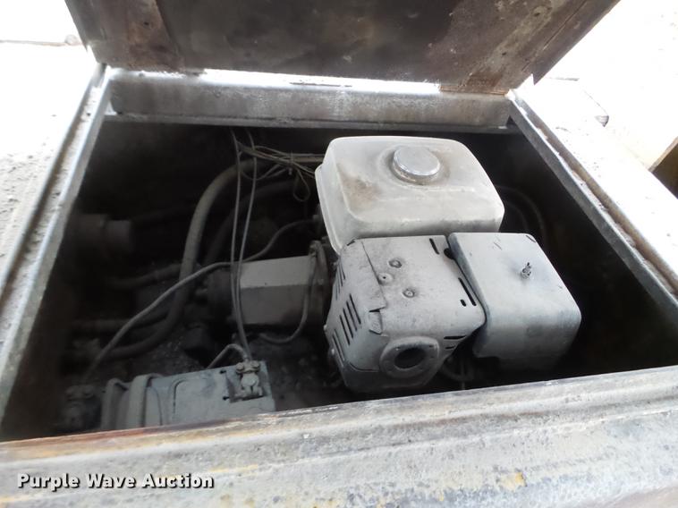 image for item EW9790 1970 Load Craft LDD3-40SFG lowboy equipment trailer