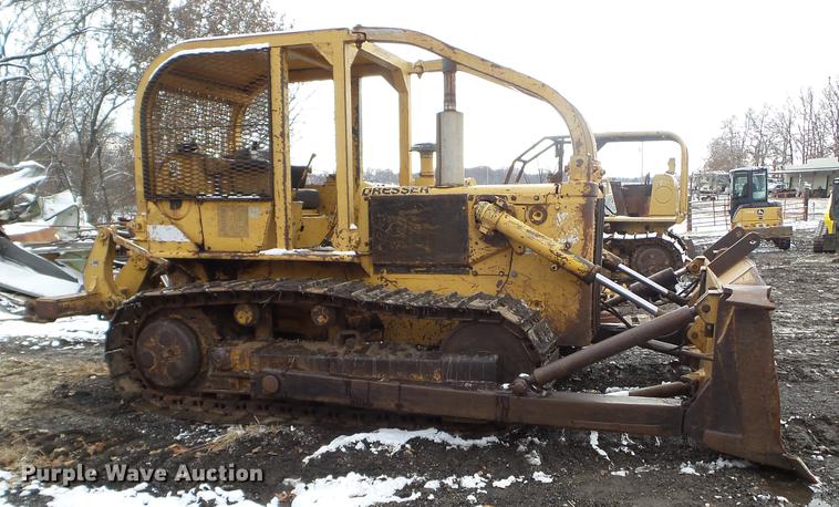 image for item EW9807 Dresser TD15C dozer