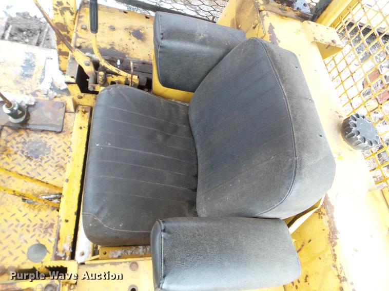 image for item EW9807 Dresser TD15C dozer