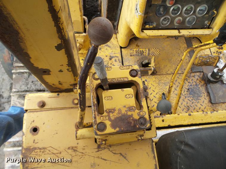 image for item EW9807 Dresser TD15C dozer