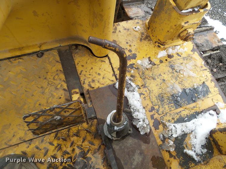image for item EW9807 Dresser TD15C dozer