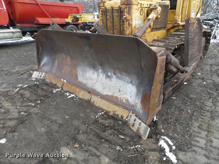 image for item EW9807 Dresser TD15C dozer