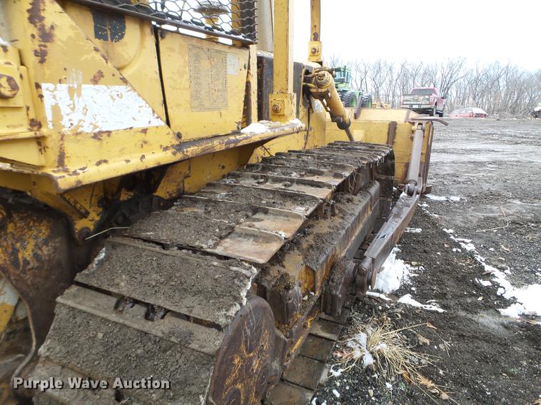 image for item EW9807 Dresser TD15C dozer
