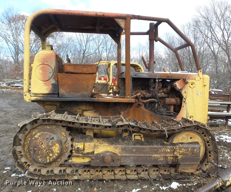 image for item EW9808 Dresser TD15 dozer