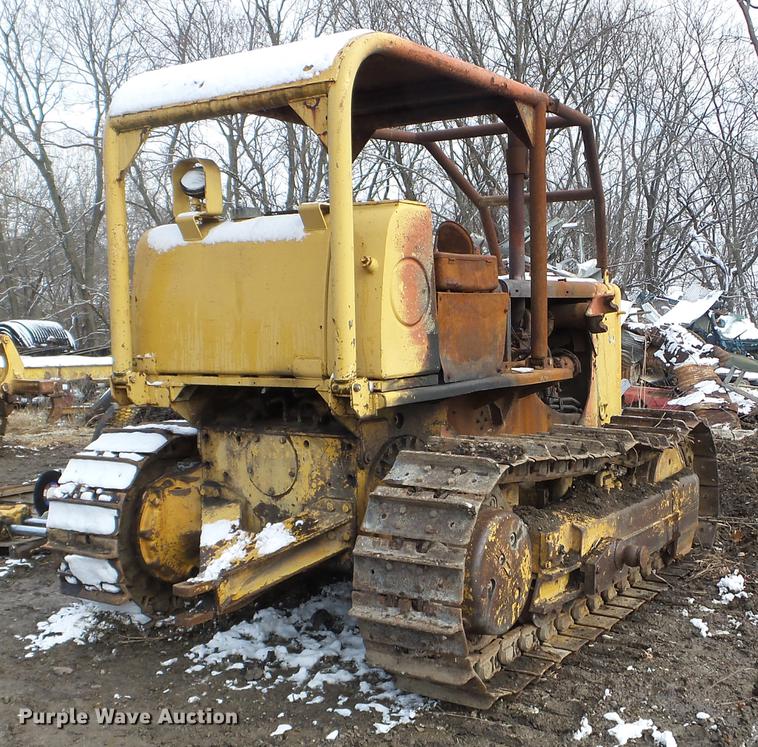 image for item EW9808 Dresser TD15 dozer