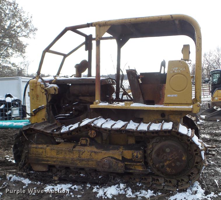 image for item EW9808 Dresser TD15 dozer