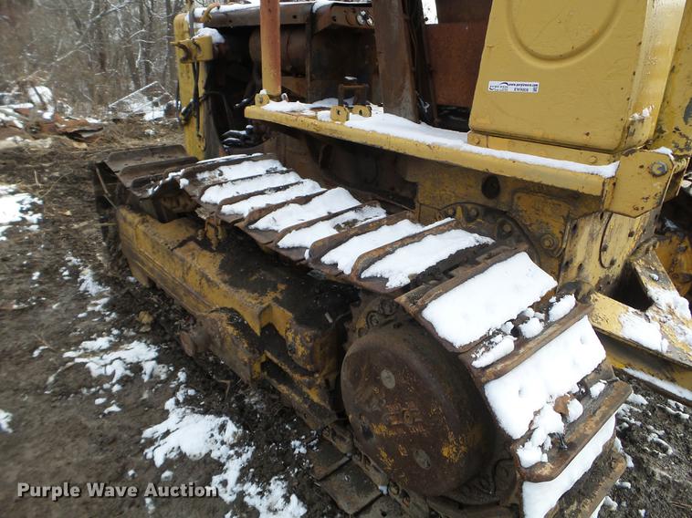 image for item EW9808 Dresser TD15 dozer