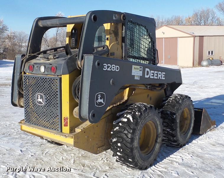 image for item EW9812 2011 John Deere 328D skid steer