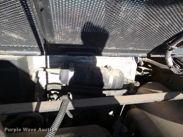 image for item EW9812 2011 John Deere 328D skid steer