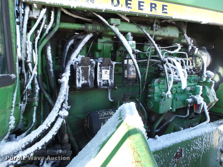 image for item EW9813 1976 John Deere 8630 4WD tractor