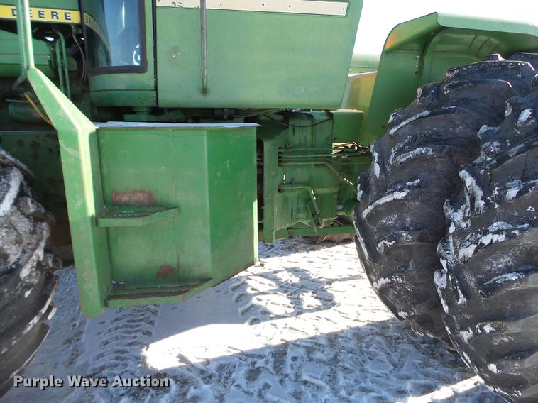 image for item EW9813 1976 John Deere 8630 4WD tractor