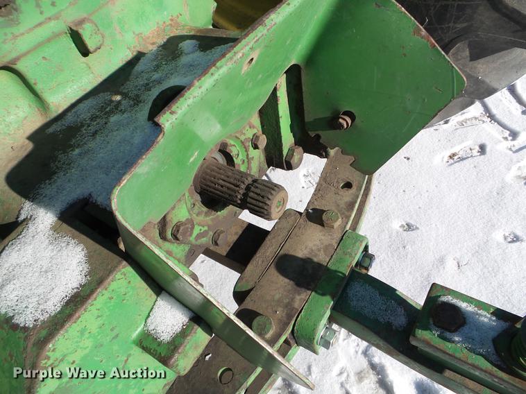 image for item EW9813 1976 John Deere 8630 4WD tractor