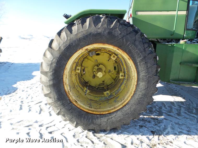 image for item EW9813 1976 John Deere 8630 4WD tractor
