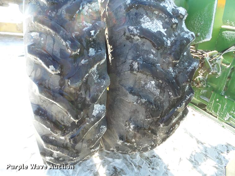 image for item EW9813 1976 John Deere 8630 4WD tractor