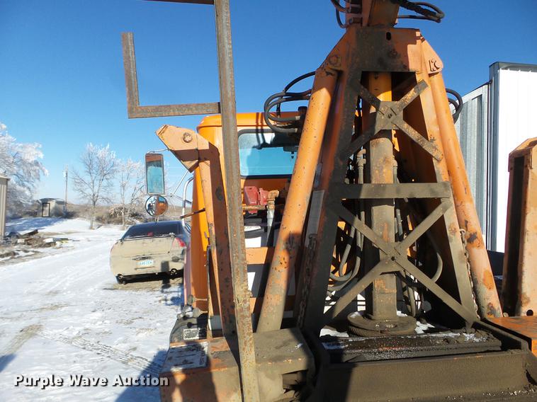 image for item EW9814 National Crane crane