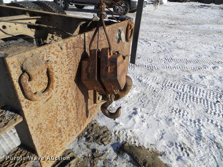 image for item EW9814 National Crane crane