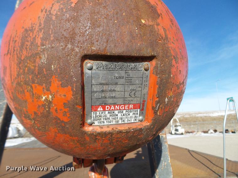 image for item EW9824 1999 Sterling L-Line crane truck