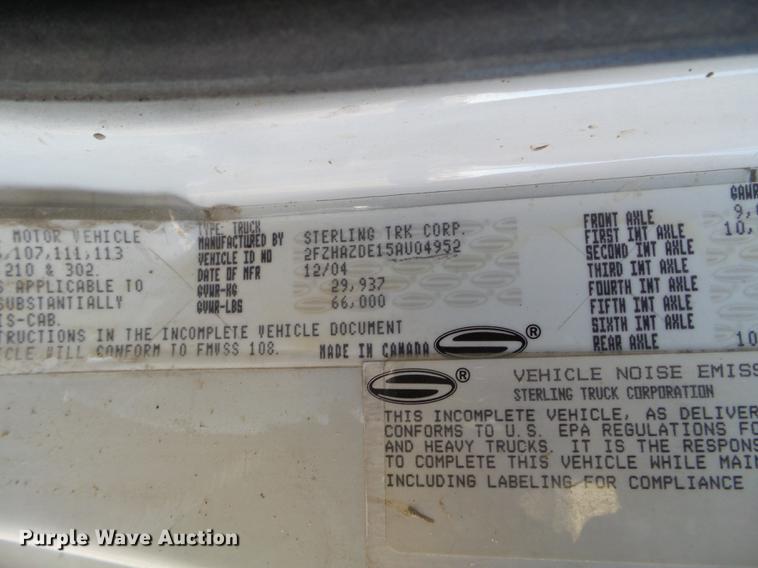 image for item EW9825 2005 Sterling L-Line vacuum jetter truck