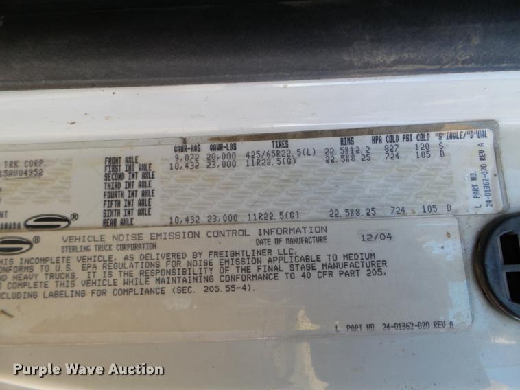 image for item EW9825 2005 Sterling L-Line vacuum jetter truck