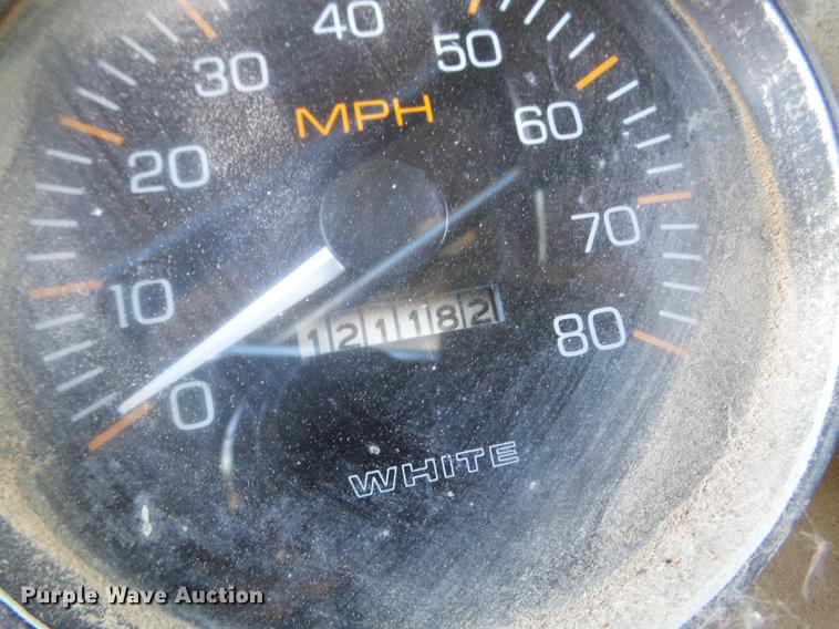 image for item EW9826 1973 White Construcktor septic truck