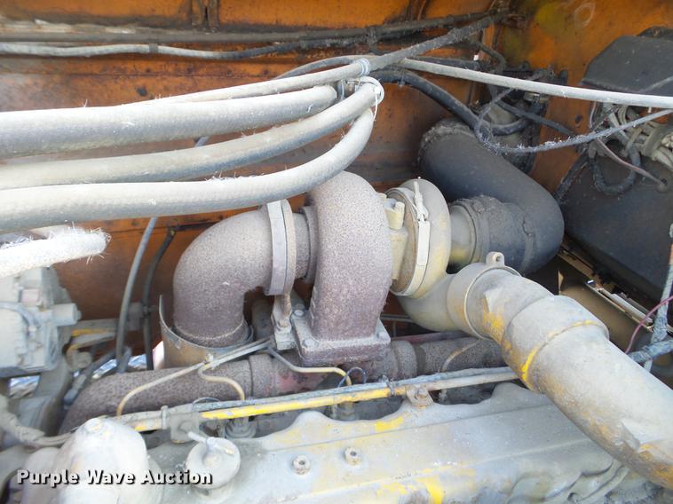 image for item EW9826 1973 White Construcktor septic truck