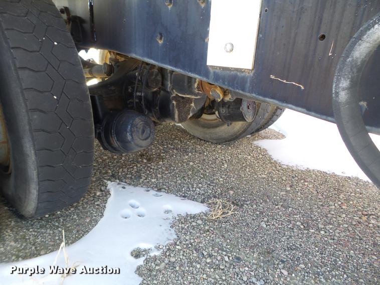 image for item EW9826 1973 White Construcktor septic truck