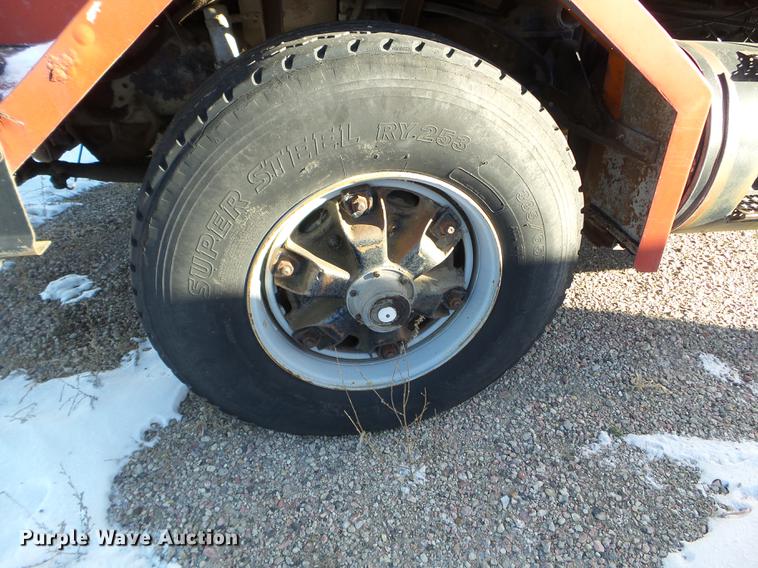 image for item EW9826 1973 White Construcktor septic truck