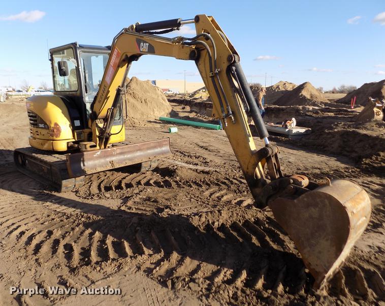 image for item FE9259 2008 Caterpillar 304C CR mini excavator