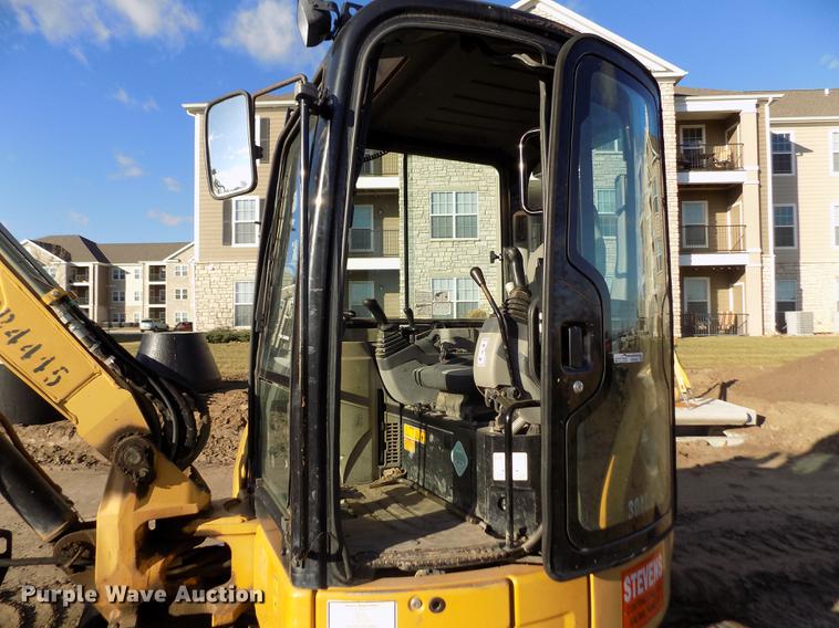 image for item FE9259 2008 Caterpillar 304C CR mini excavator