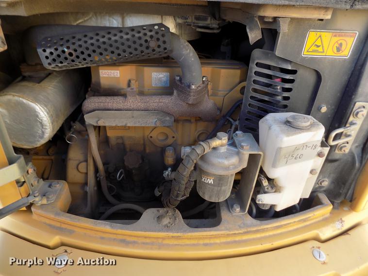 image for item FE9259 2008 Caterpillar 304C CR mini excavator