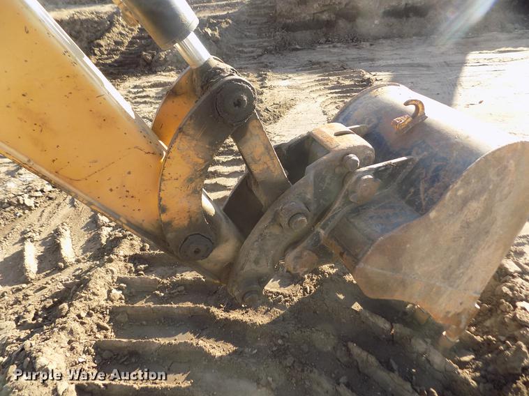 image for item FE9259 2008 Caterpillar 304C CR mini excavator