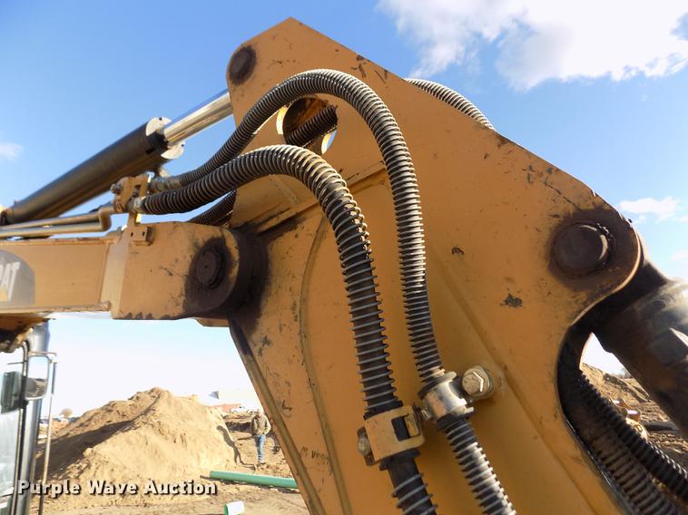 image for item FE9259 2008 Caterpillar 304C CR mini excavator