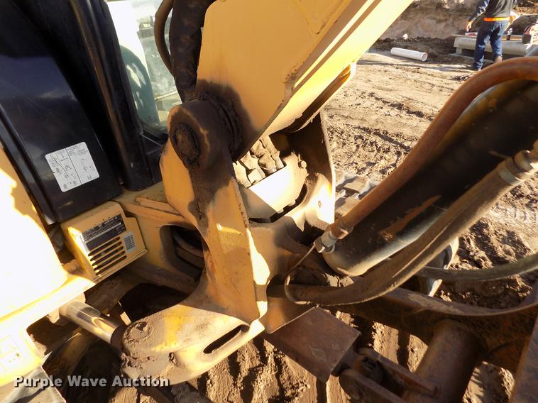 image for item FE9259 2008 Caterpillar 304C CR mini excavator