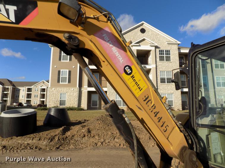 image for item FE9259 2008 Caterpillar 304C CR mini excavator