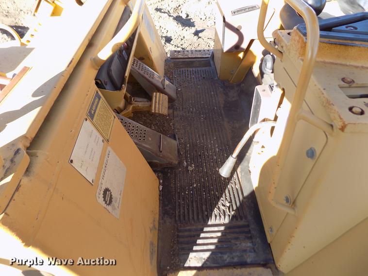 image for item FE9261 1996 Caterpillar 963B track loader