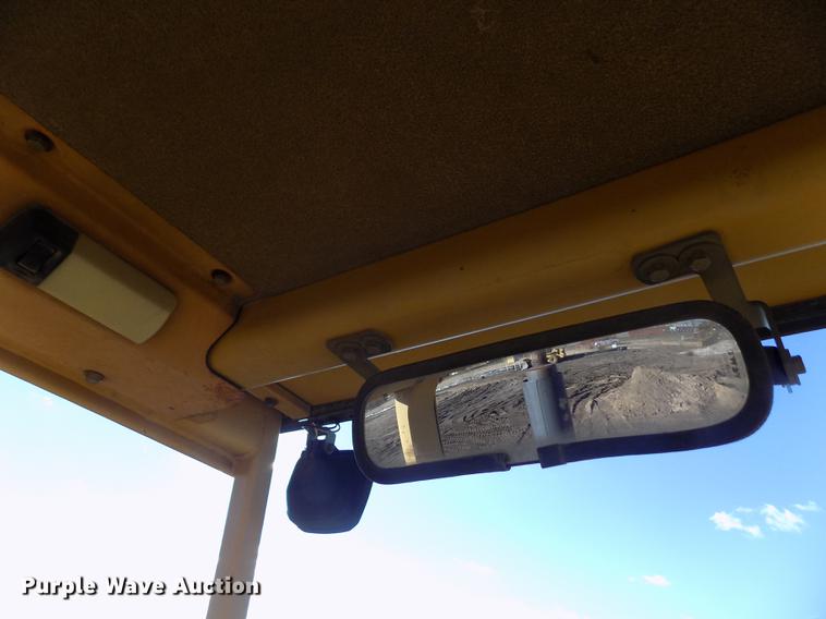 image for item FE9261 1996 Caterpillar 963B track loader