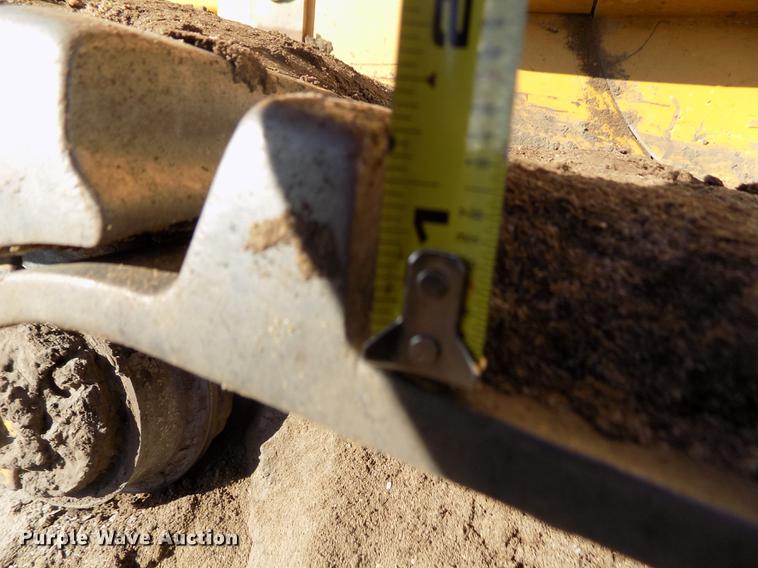 image for item FE9261 1996 Caterpillar 963B track loader