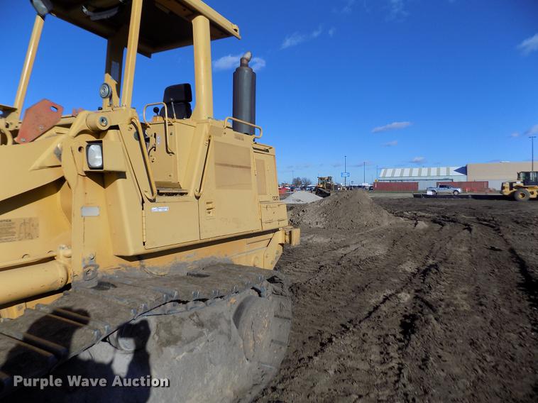 image for item FE9261 1996 Caterpillar 963B track loader