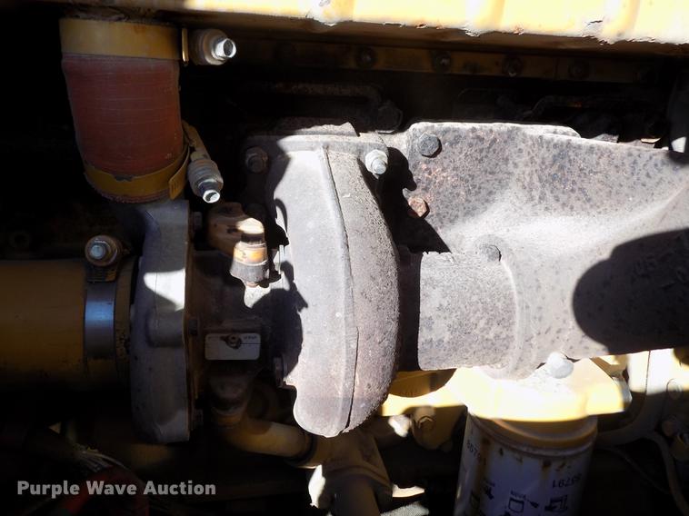 image for item FE9261 1996 Caterpillar 963B track loader