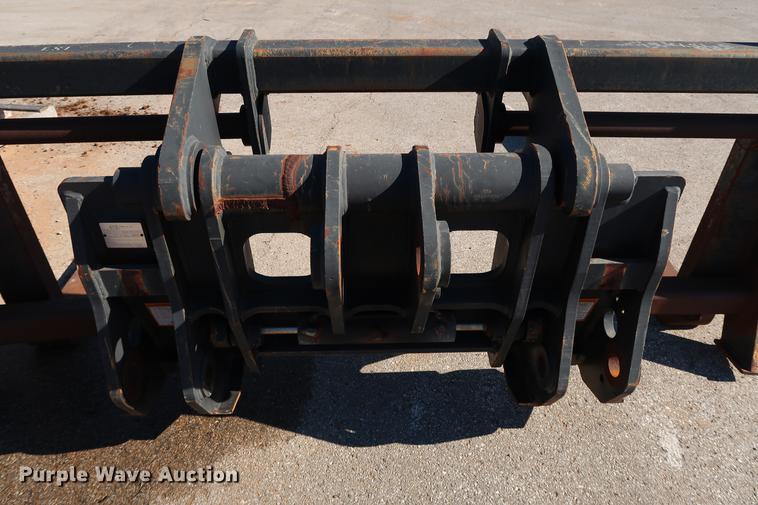 image for item FE9547 JRB 624H quick attach pallet forks