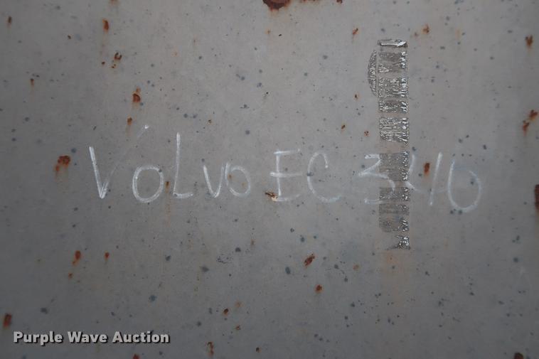 image for item FE9552 Rockland 30"W excavator bucket