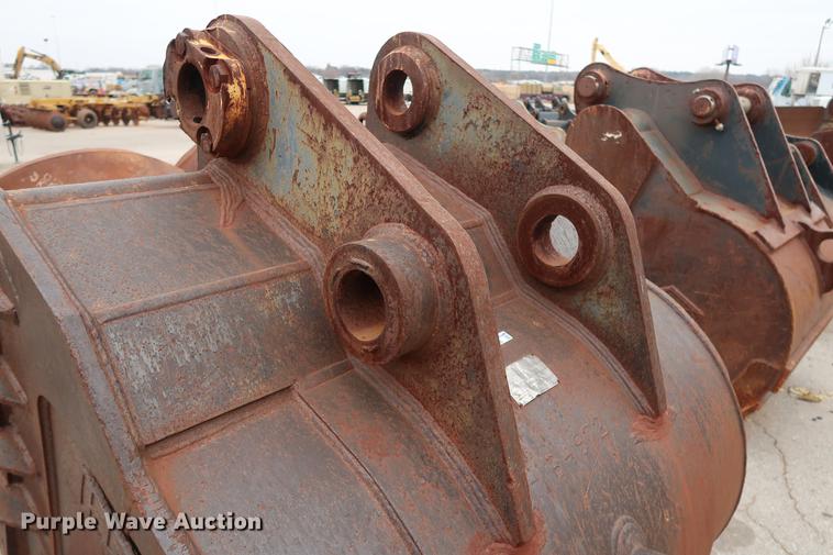 image for item FE9556 Hendrix 54"W excavator bucket