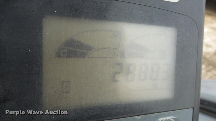 image for item FI9321 2006 John Deere 27D mini excavator