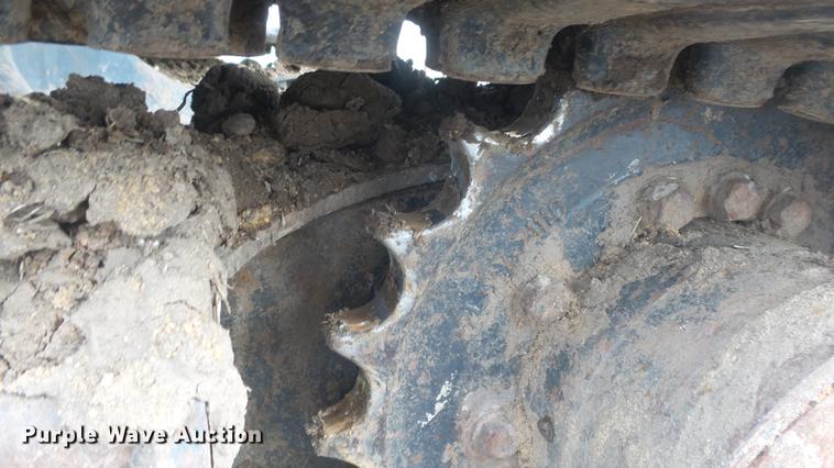 image for item FI9321 2006 John Deere 27D mini excavator