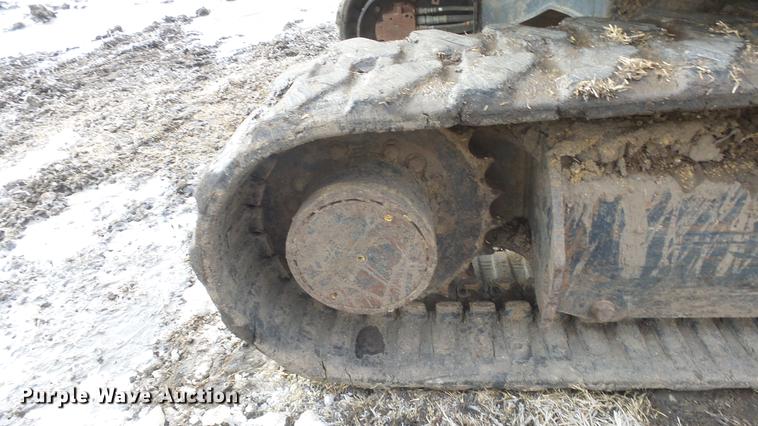 image for item FI9321 2006 John Deere 27D mini excavator