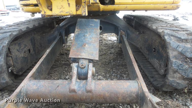 image for item FI9321 2006 John Deere 27D mini excavator