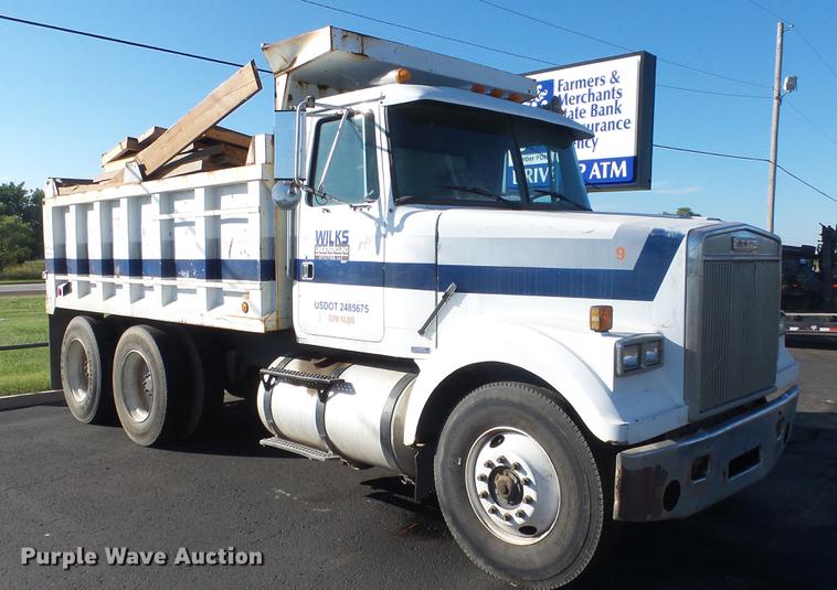 image for item FO9053 1984 White WCM dump truck